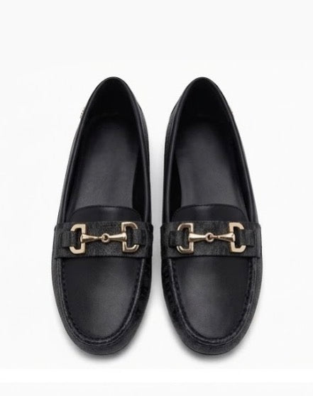 DKNY Women's Black Faux Leather Logo Slip-On Loafer Flats Comfort Size 8.5